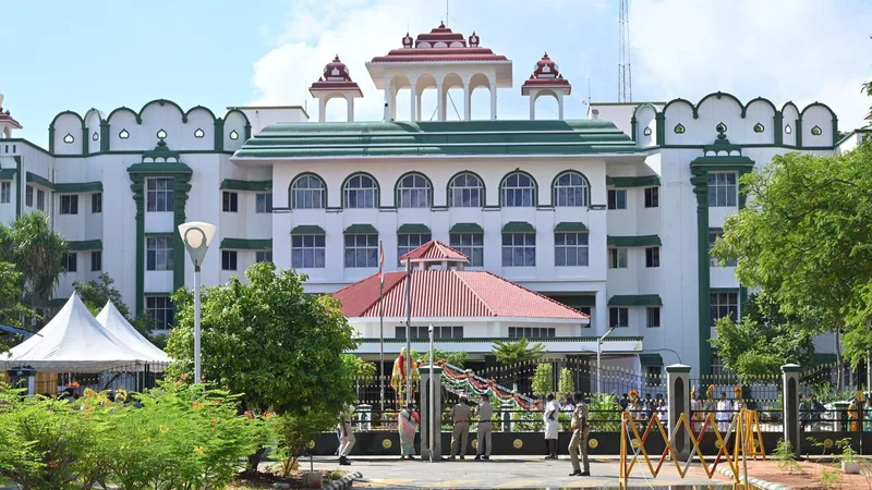 Palani Math land row: Madras High Court seeks status report from State on progress made in investigation