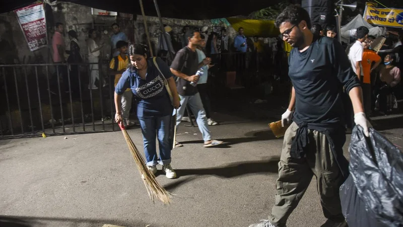 Mission accomplished, a site clean-up for Jantar Mantar’s next cause warriors