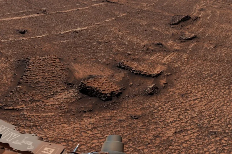 NASA’s Curiosity Rover Finds a Vast Sea of Strange Honeycomb Patterns on Mars
