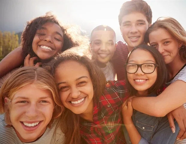 New survey reveals high mobile food delivery use among teens