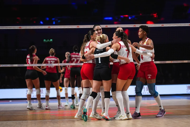 Türkiye's Sultans of Net rally past Canada to reach VNL semifinals