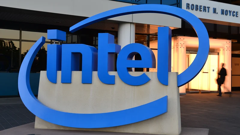 Intel licenses Atom-class x86 cores to startup — firm reportedly sharing RTL, enabling customer to build its own custom processors based on x86 general-purpose cores