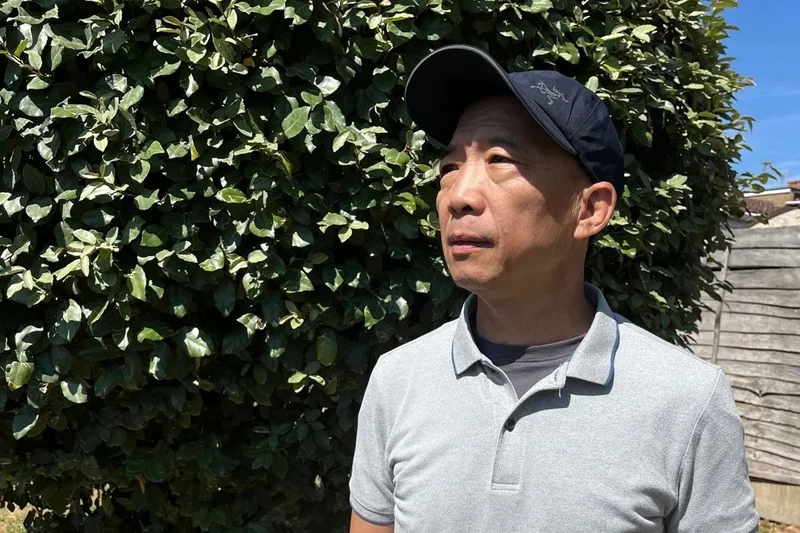 Wu Chi-wai: Hong Kong democracy activist allowed to stay in UK for 6 months