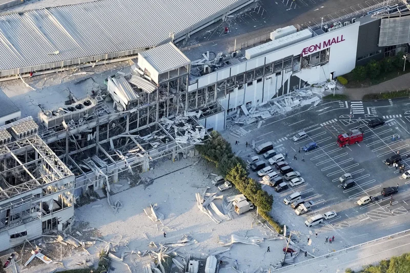 A strong earthquake shakes part of southern Japan but no tsunami detected