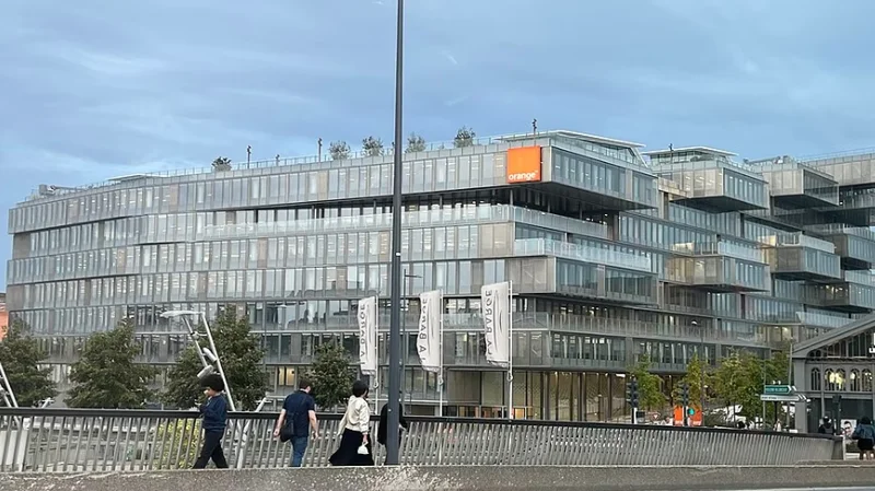 Orange is building a €3bn French data centre business, funded from New Zealand