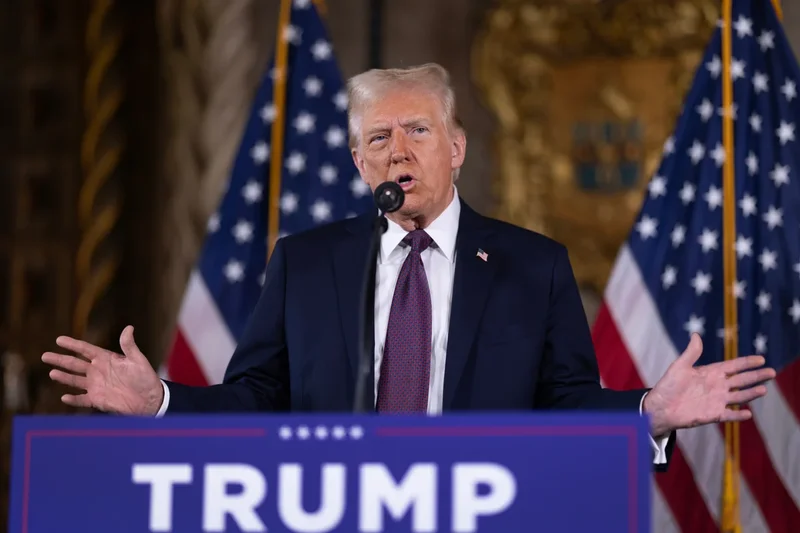 Democrats urge SEC to investigate Trump’s ‘outrageous’ plan to sell early access to Truth Social posts