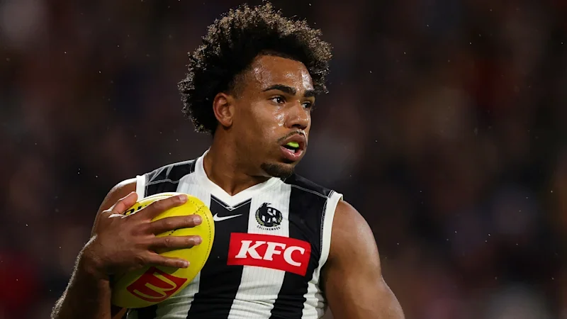 The AFL’s first openly bisexual male player slams Crows coach over Quaynor boos