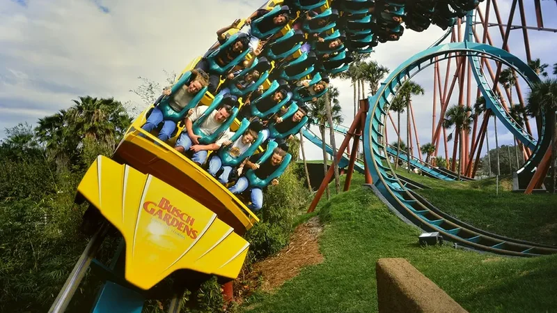 Iconic coaster to take final ride as fans say goodbye after decades of thrills