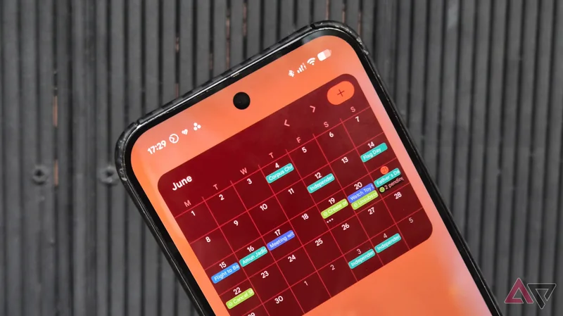 Google Calendar can finally embrace bigger screens thanks to its latest update