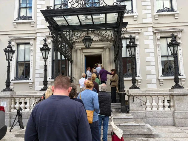 'One of our own': A queue out the door in Dublin to sign Glen Hansard's Book of Condolence