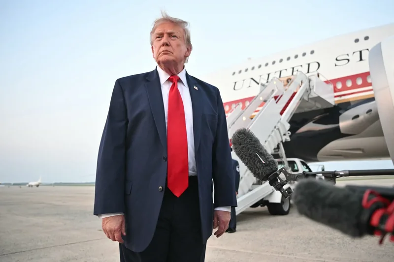 The new Air Force One controversy is really about a 90-year power struggle over presidential travel