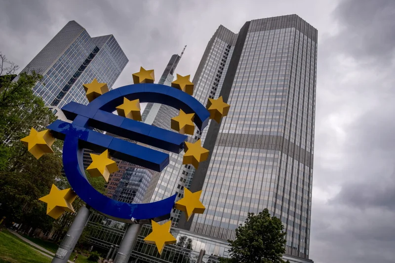 Europe’s central bank holds rate steady amid swings in oil prices