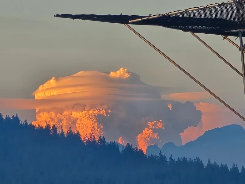 Pyrocumulus clouds from Boston Bar wildfire loom over B.C.