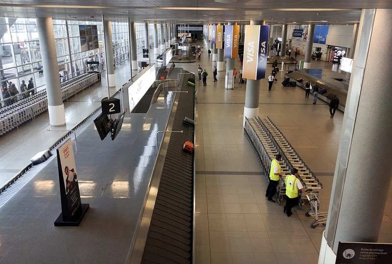 Only 6 of 14 Colombia Regional Airport Projects Have Contracts