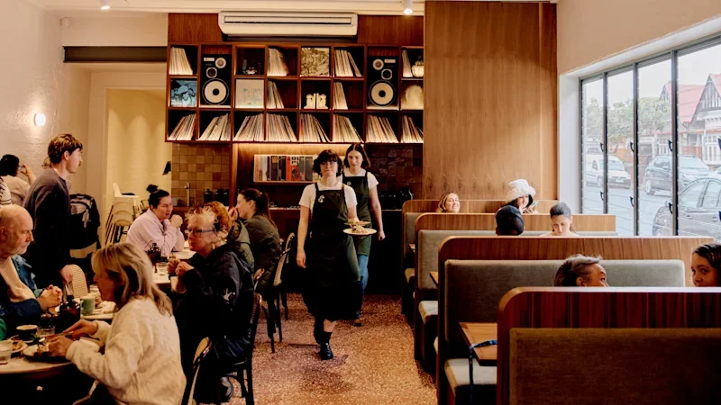 11 Melbourne cafes staying open after 5pm (feat. one that serves steak atop carbonara)