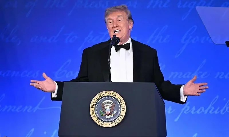 Trump bashes 'fake news,' stokes 2028 furore in press gala rerun