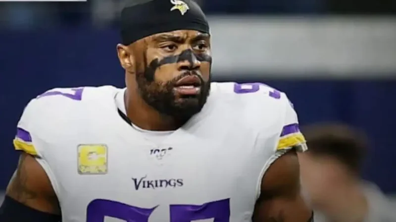 Why was Everson Griffen arrested? Gross misdemeanor charge explained