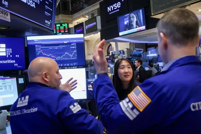 Stock futures climb ahead of corporate earnings, Nasdaq rebounds: Live updates