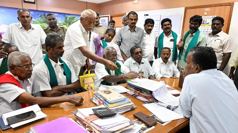 LBP farmers stage protest seeking release of water