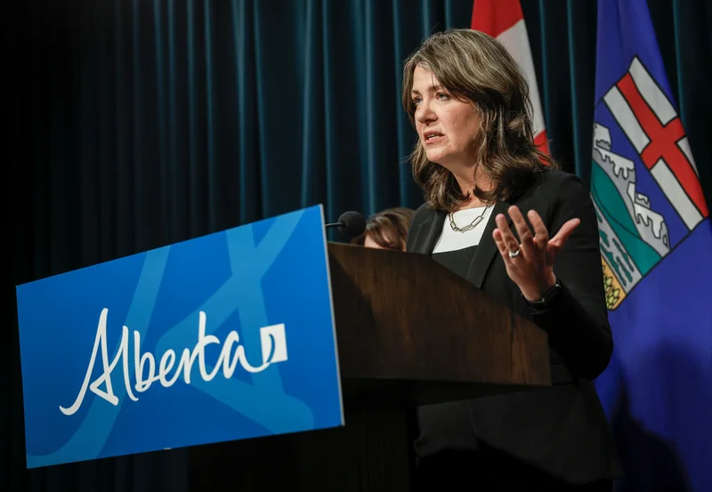 Alberta won’t retaliate against U.S. tariff with alcohol ban, Danielle Smith says