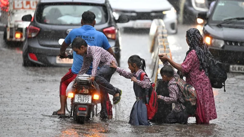 Rain lashes Delhi, IMD issues orange alert across city