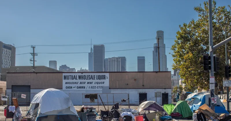 Trump's homelessness policy facilitates court-ordered treatment, overhauls funding
