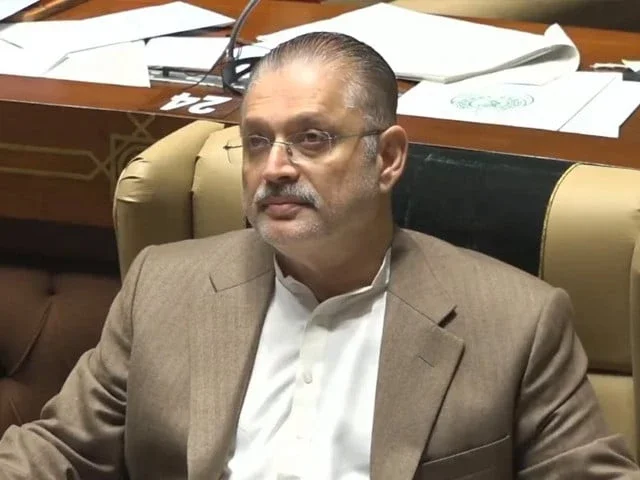 Sharjeel scoffs at Maryam's remarks