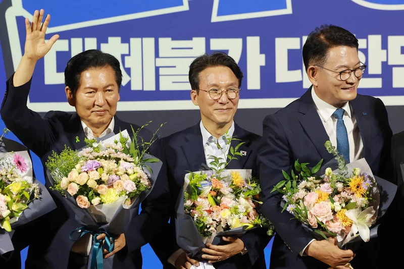 Ruling DPK leadership race narrows to 3-way competition