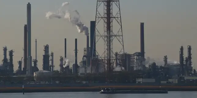 TotalEnergies nets $11.2 billion profit in six months amid Middle East war