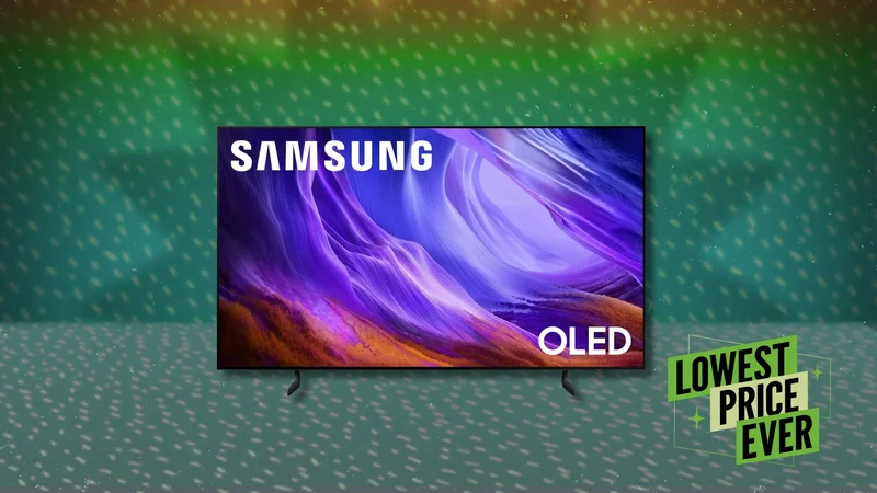 This 65-Inch Samsung OLED TV Is $500 Off Right Now