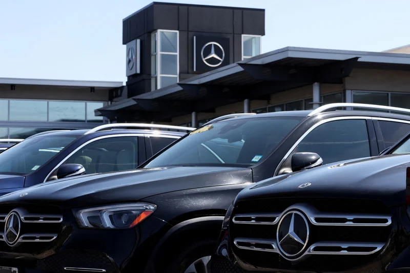 Under pressure over China backers, Mercedes CEO pledges to defend U.S. business