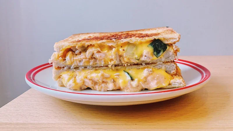 Applehead Deli