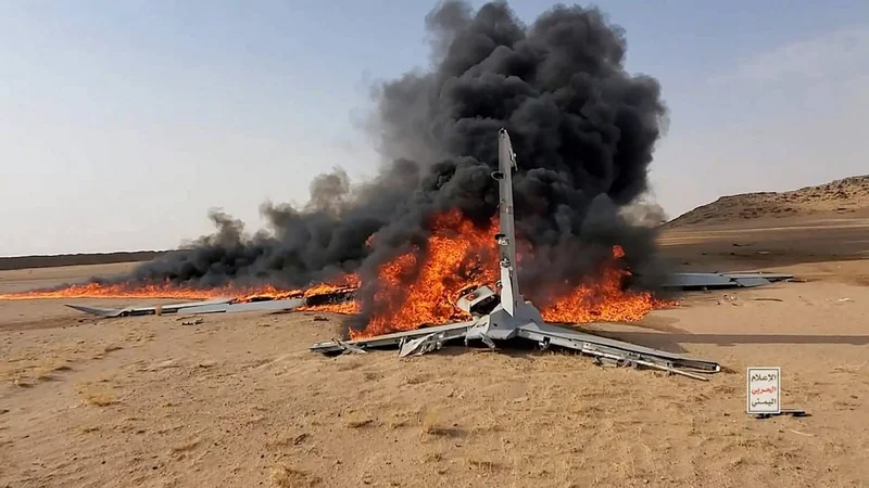 Al-Sadr tells Iran-backed groups to keep Iraq out of war