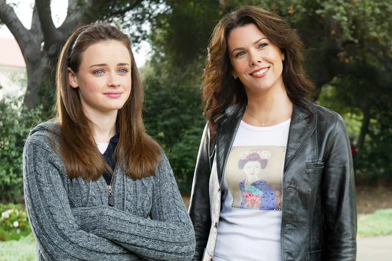 If You Loved 'Gilmore Girls,' There's One Movie You Need to Watch Next