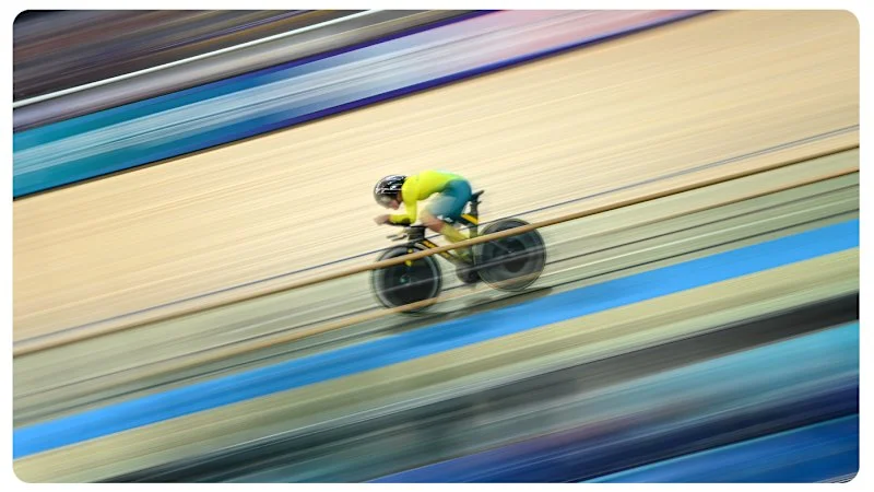 Two Aussie cyclists disqualified on drama-filled day