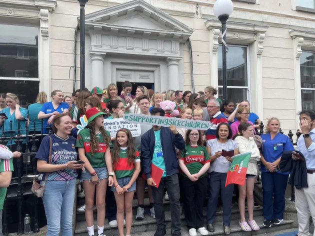 'It brings great joy to the hospital': All-Ireland champions Mayo visit patients at Temple Street