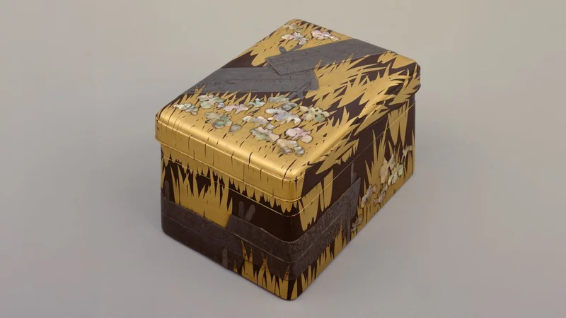Makie: Japan’s “Sprinkled Picture” Technique for Creating Lacquer Luxury