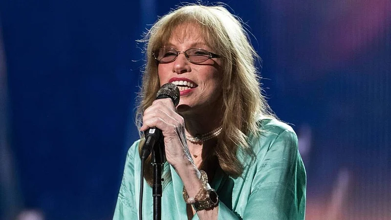 Carly Simon reveals she has been diagnosed with Parkinson’s disease