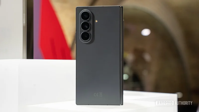 5 reasons I’d buy the Galaxy Z Fold 8 Ultra instead of the Pixel 10 Pro Fold