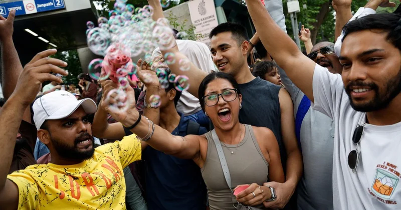‘Now Modi should go’: Jantar Mantar erupted in celebration after Pradhan’s resignation