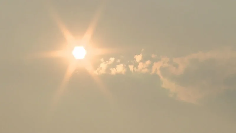 ‘Prolonged stretch of hot air,’ poor air quality advisories blanket the Prairies
