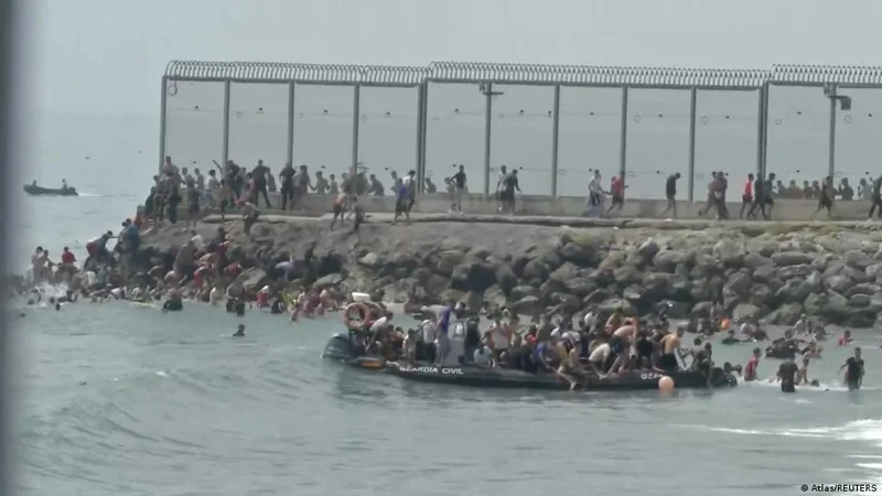 Spain will send troops to Ceuta to help with border security