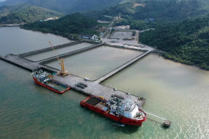 Axe set to fall on Land Bridge