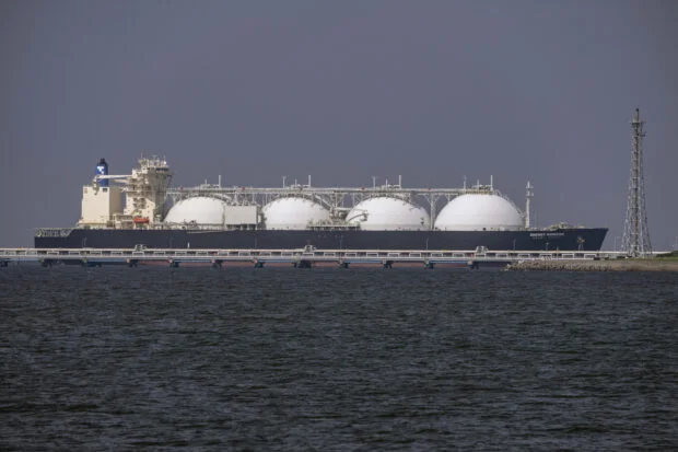 Oil down more than 5% on renewed hopes for US-Iran deal