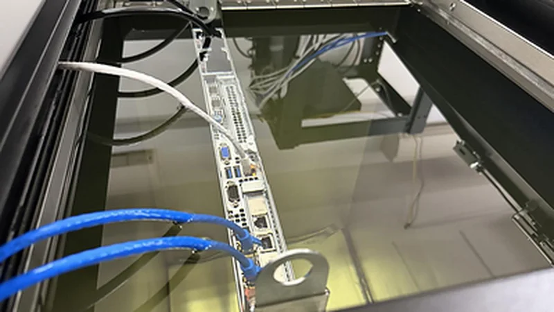 Ready Server Pilots Full-Immersion Cooling to Prepare Singapore Facility for AI-Ready Compute Services