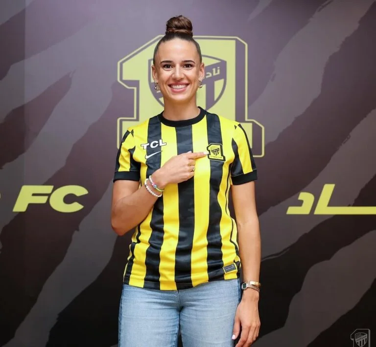 Plumptre pens new two-year contract with Al-Ittihad