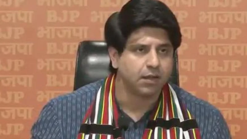 Updated X bio sans BJP triggers speculation of Shehzad Poonawalla quitting party