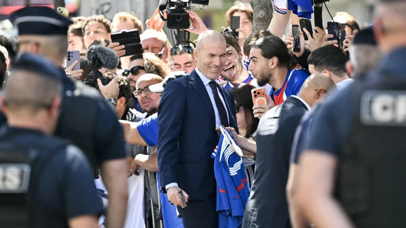 Zidane and football fans rejoice as football legend becomes new French coach