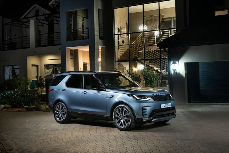 The Land Rover Discovery gets the balance right