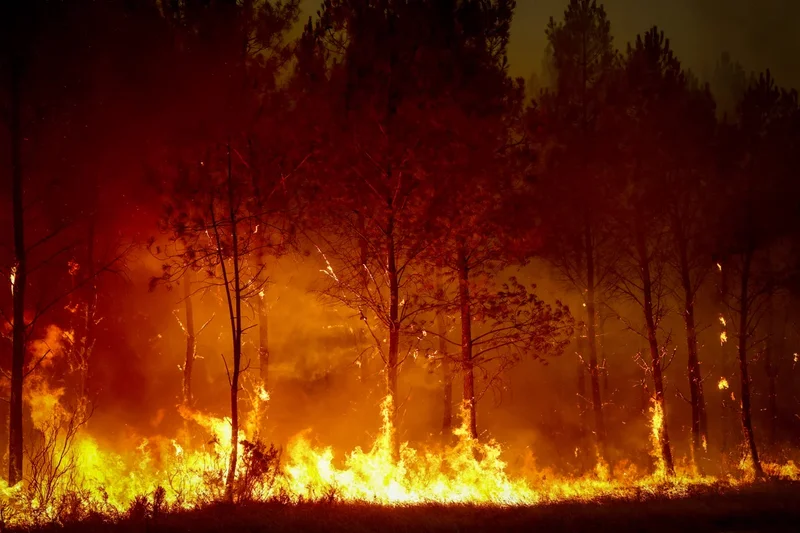 Voices: For climate-change deniers, the heat is on
